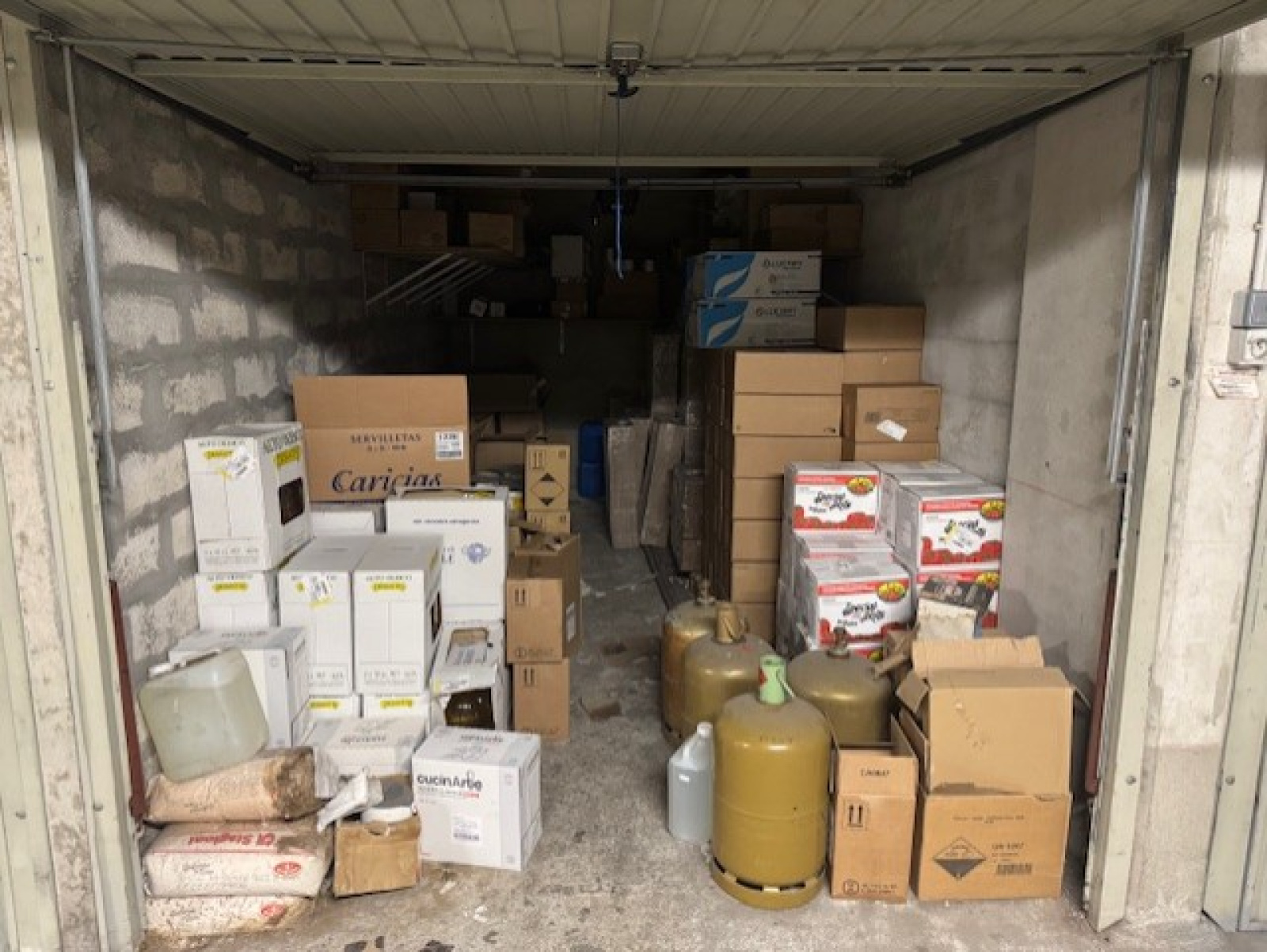 Image_3, Garage, Villeneuve-Loubet, ref :1018