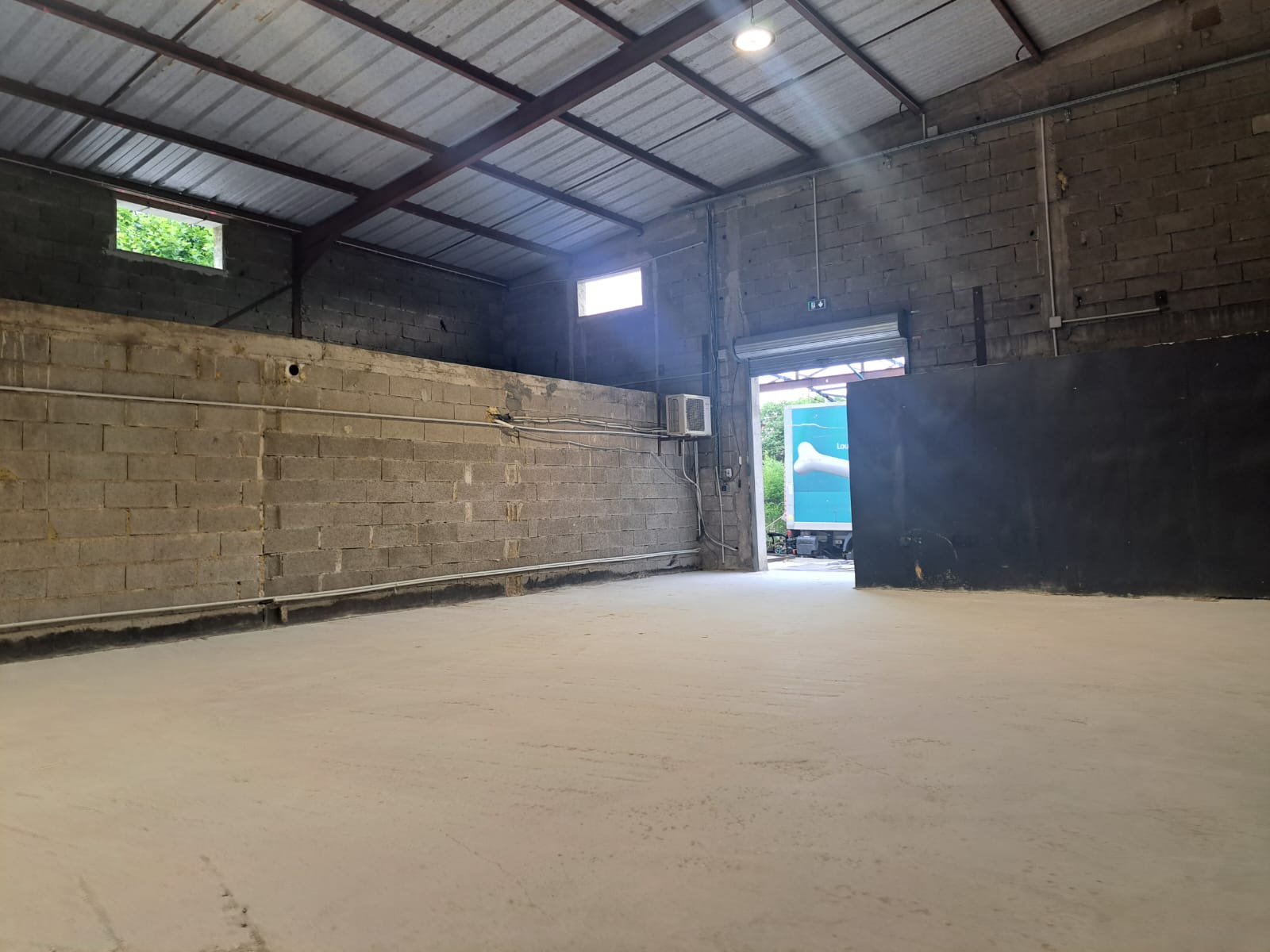 Image_2, Local d'activite, Le plan de grasse, ref :997