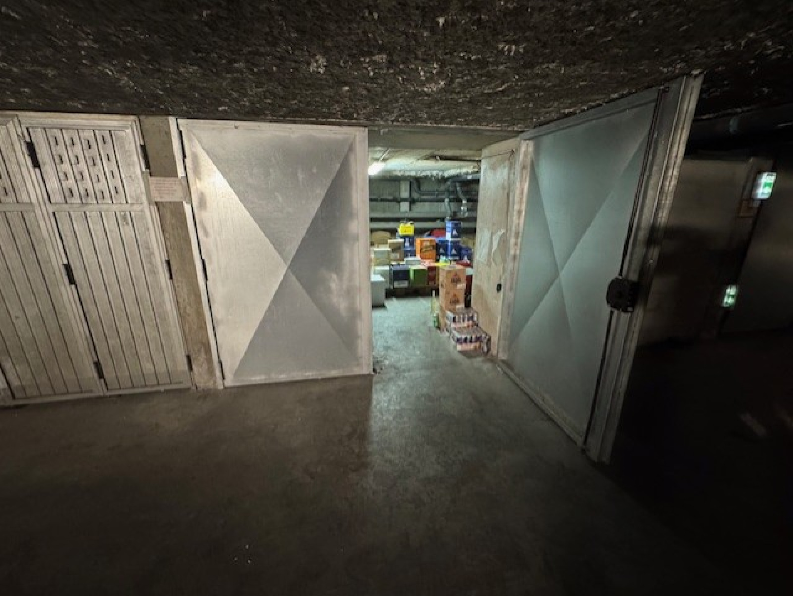 Image_2, Entrepot, Villeneuve-Loubet, ref :1020