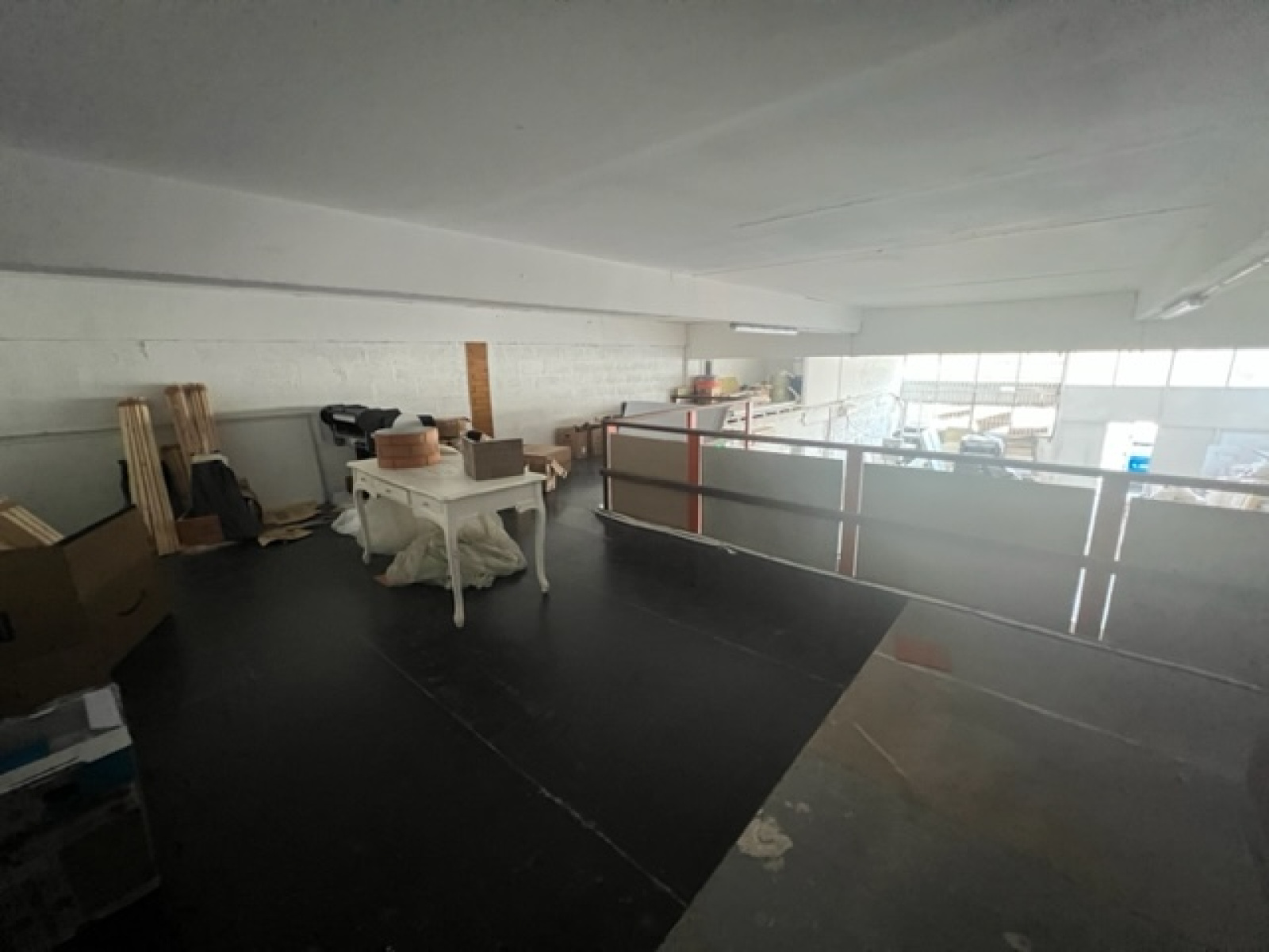 Image_7, Entrepot, Villeneuve-Loubet, ref :649