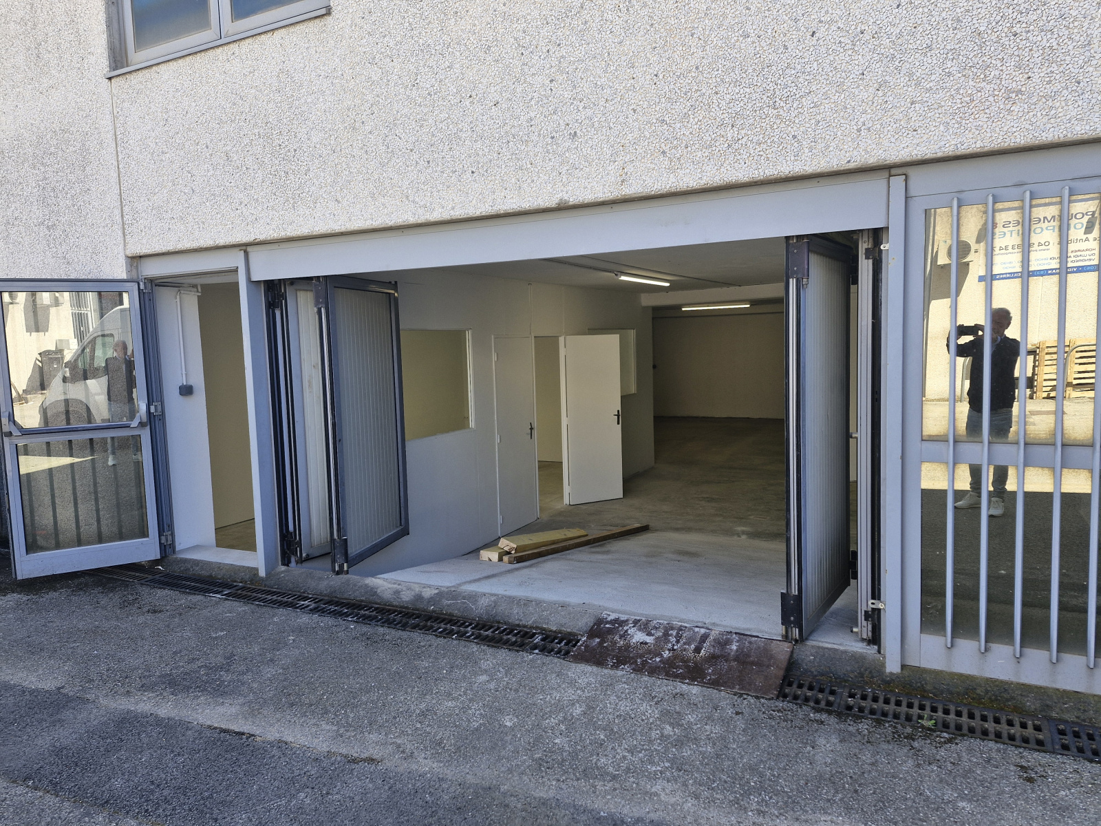 Image_1, Local d'activite, Antibes, ref :1070
