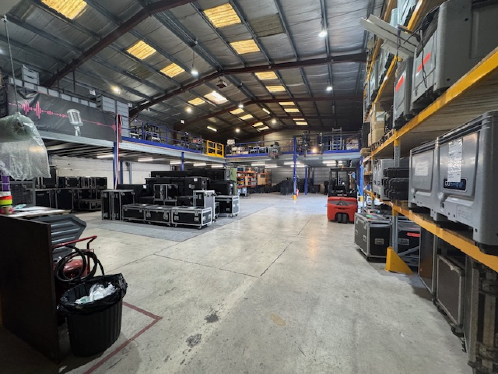 Image_10, Entrepot, Saint-Jeannet, ref :960