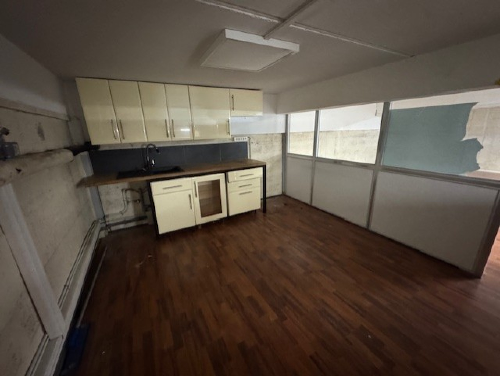 Image_5, Entrepot, Villeneuve-Loubet, ref :1042