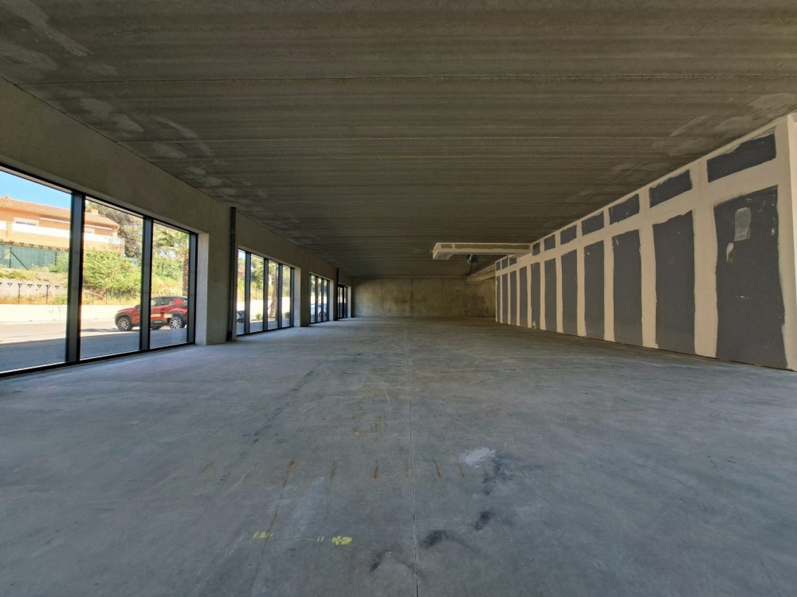 Image_4, Local commercial, Puget-sur-Argens, ref :1062
