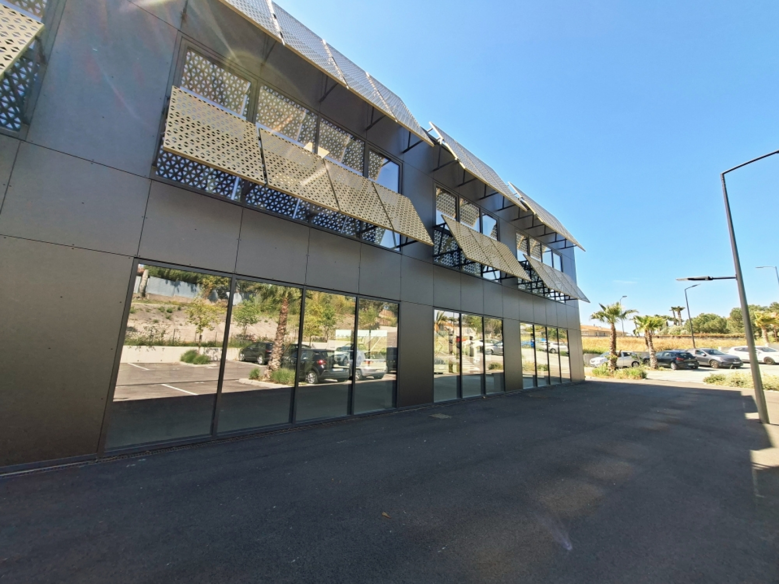 Image_2, Local commercial, Puget-sur-Argens, ref :1062