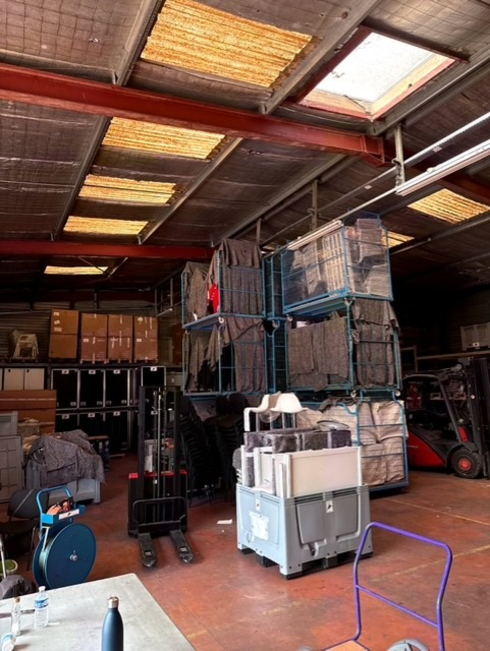 Image_2, Entrepot, Contes, ref :942