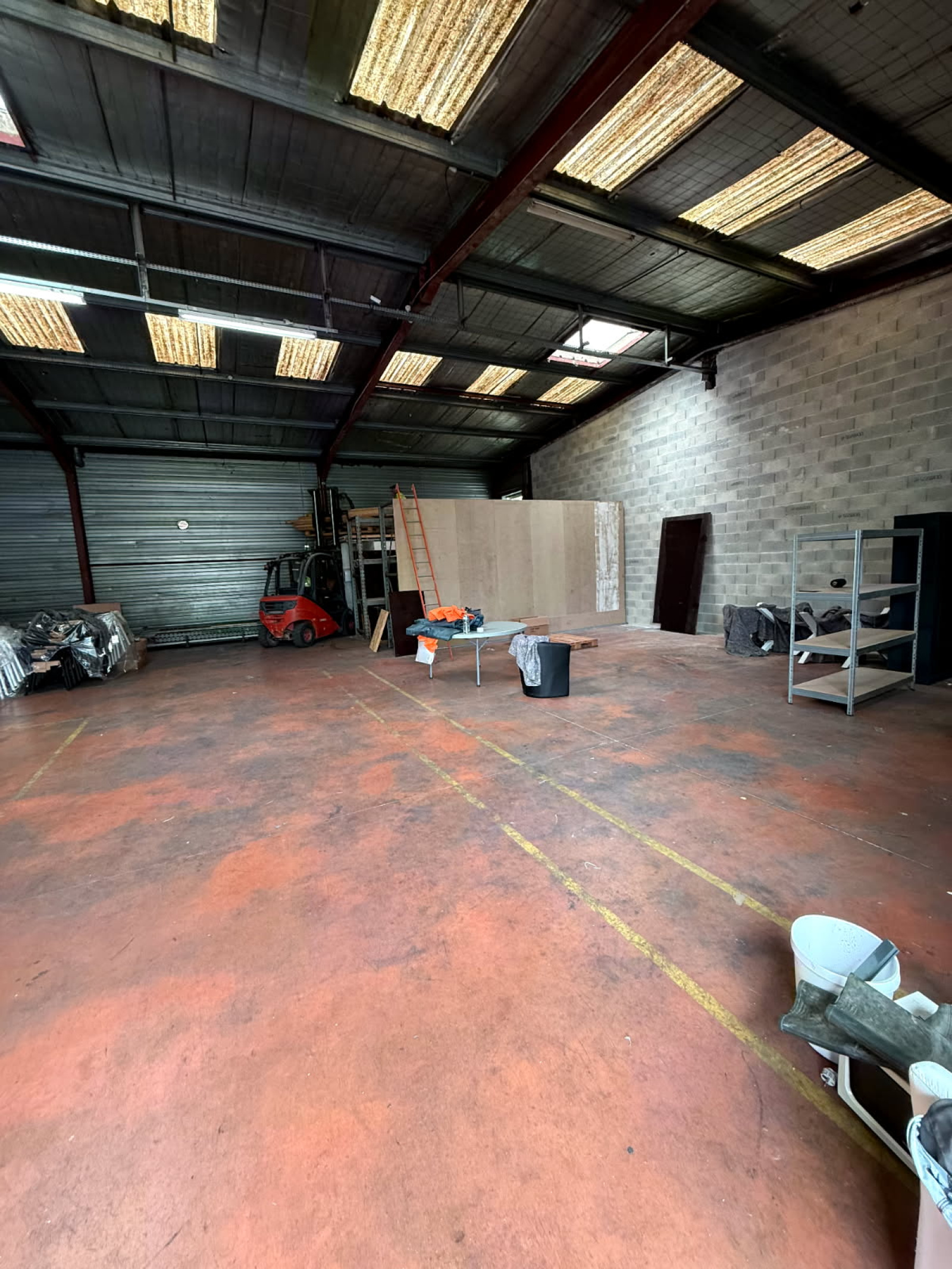 Image_4, Entrepot, Contes, ref :942