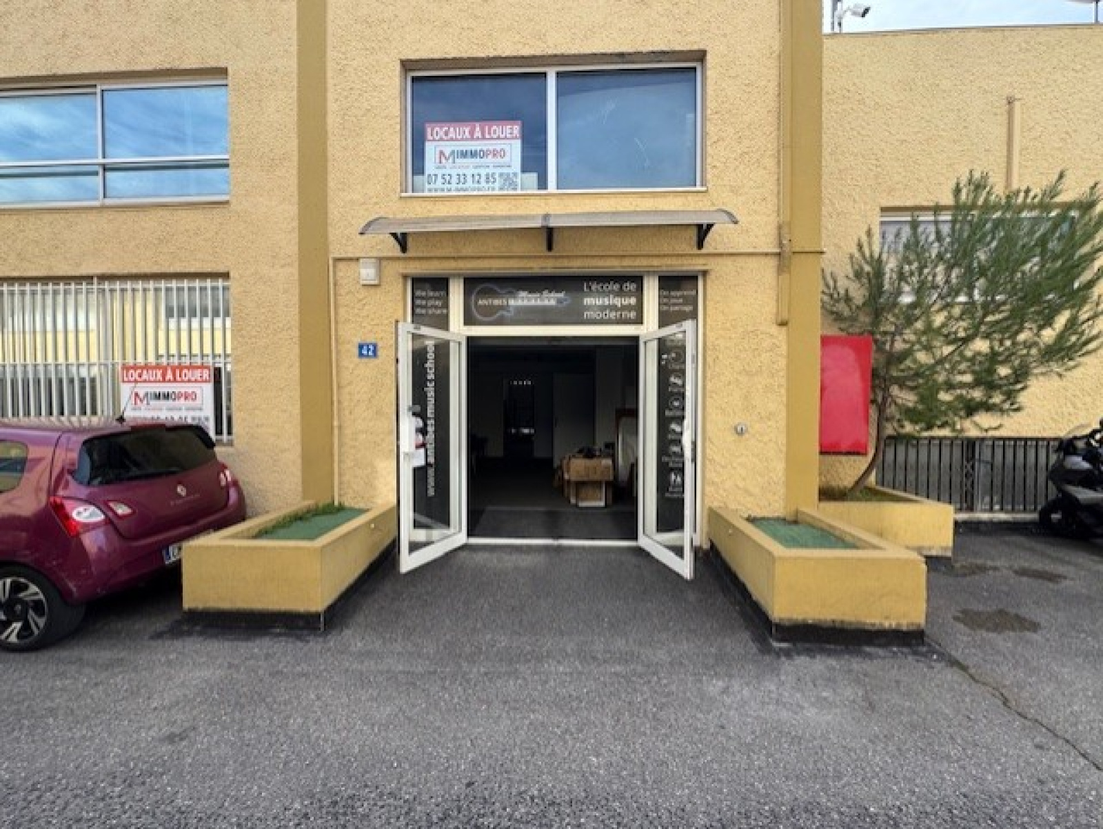 Image_1, Local d'activite, Antibes, ref :972