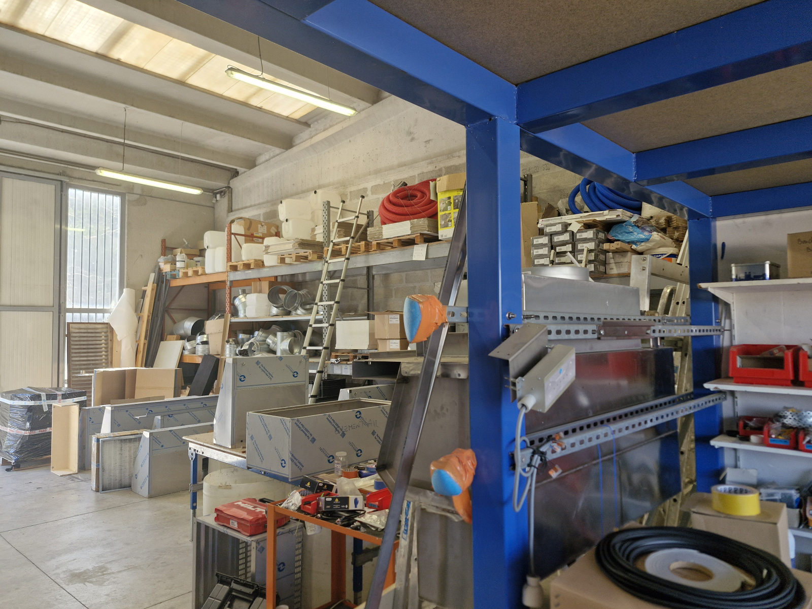 Image_1, Local d'activite, Antibes, ref :945