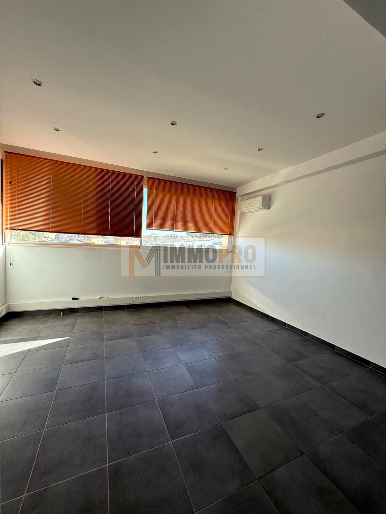 Image_3, Bureaux, Biot, ref :1016