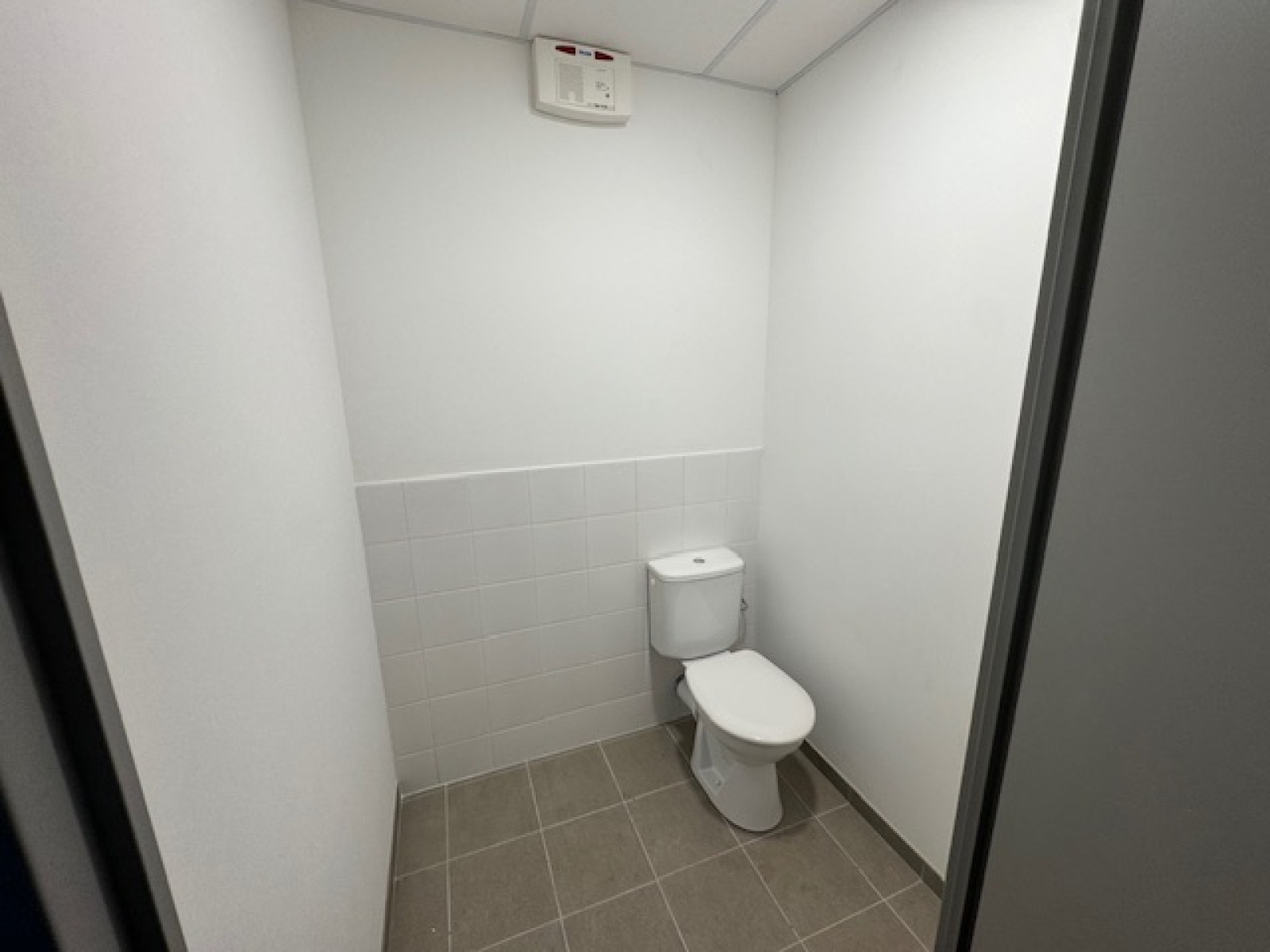 Image_5, Entrepot, Valbonne, ref :1028