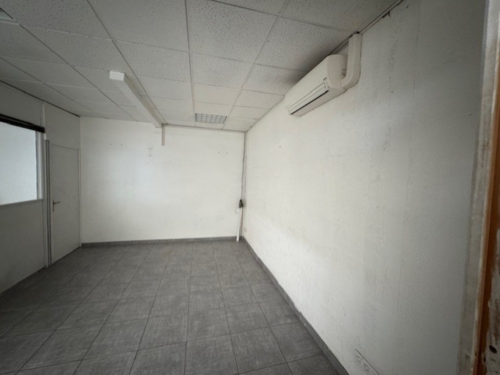 Image_7, Bureaux, Villeneuve-Loubet, ref :852