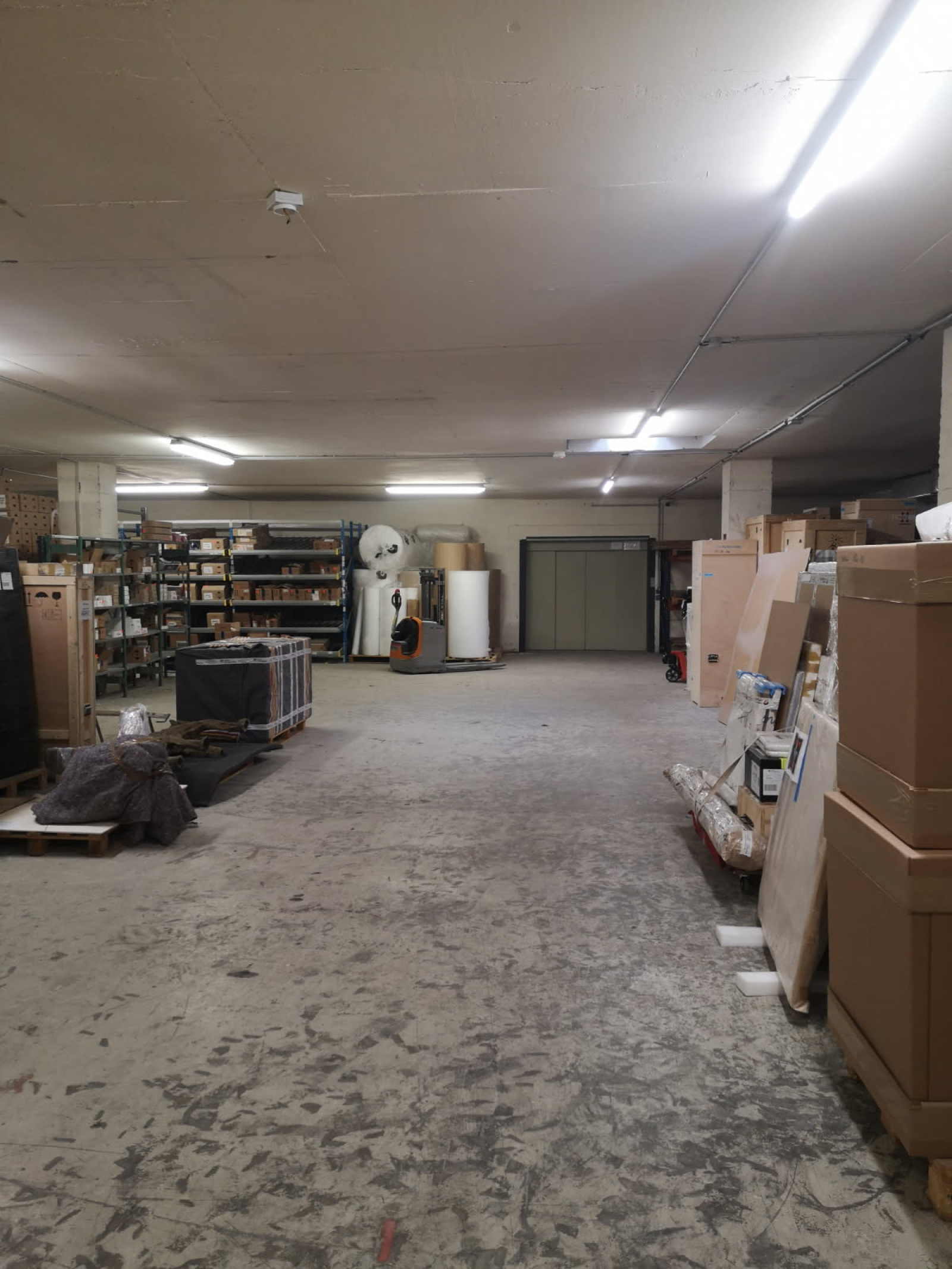 Image_6, Entrepot, Saint-Laurent-du-Var, ref :900