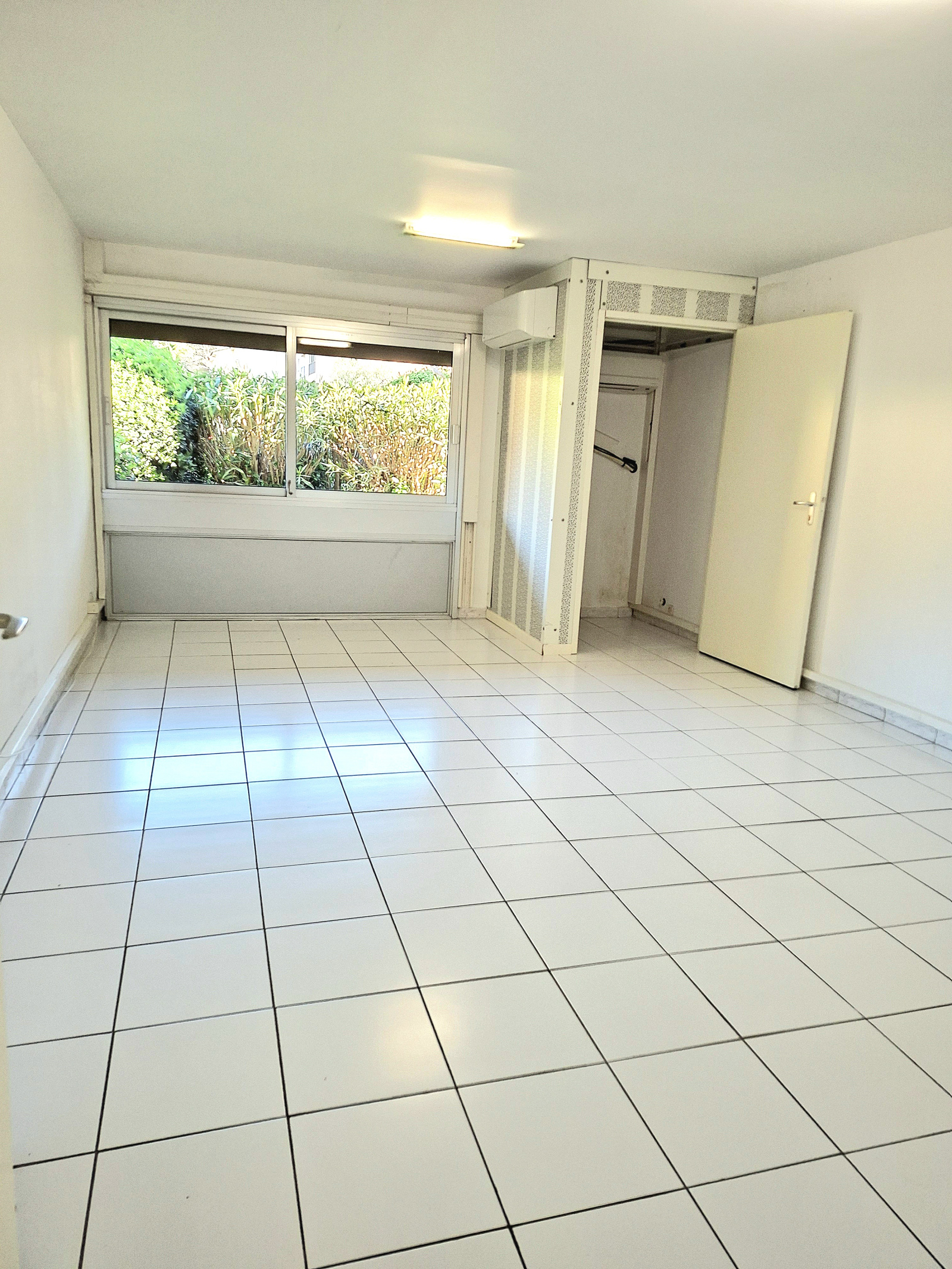 Image_4, Bureaux, Fréjus, ref :1056