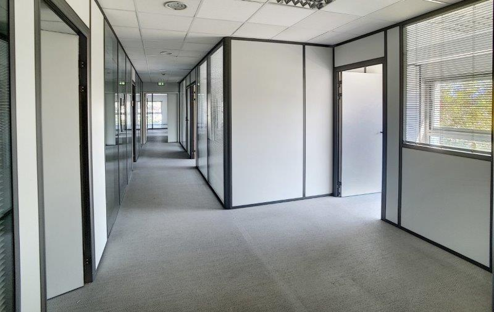 Image_2, Bureaux, Saint-Laurent-du-Var, ref :955