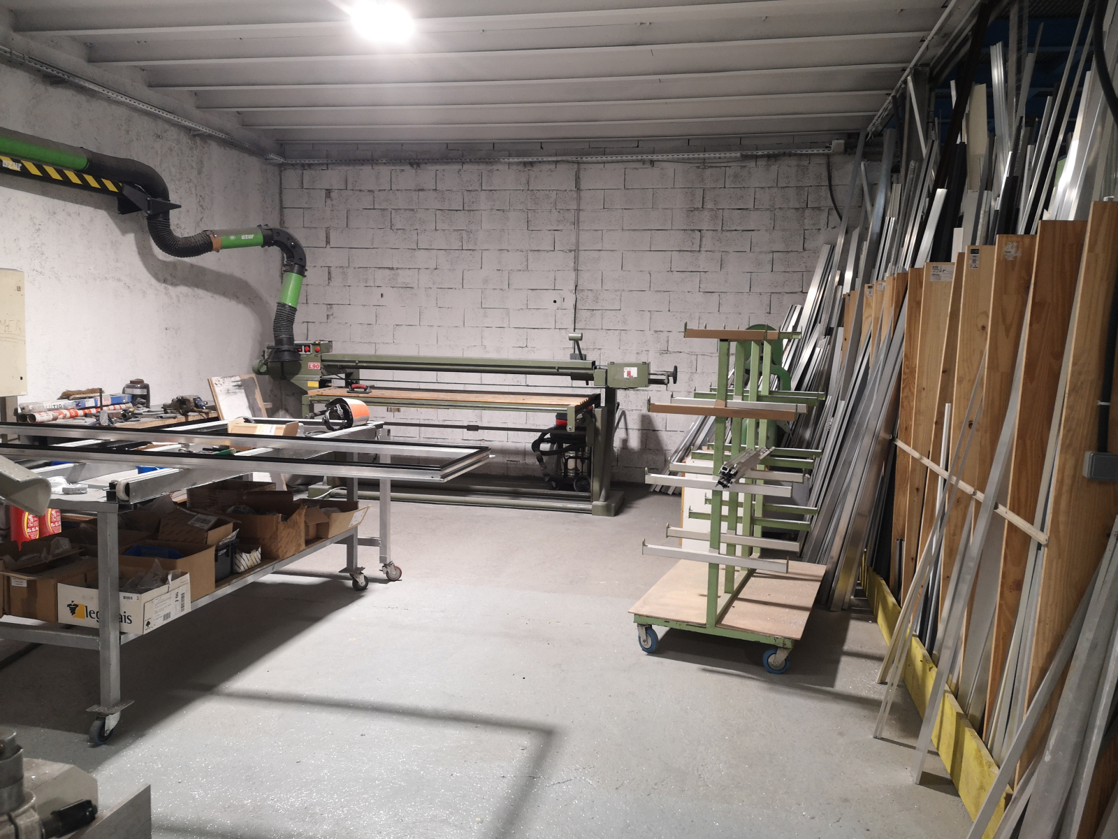 Image_4, Local d'activite, Contes, ref :950