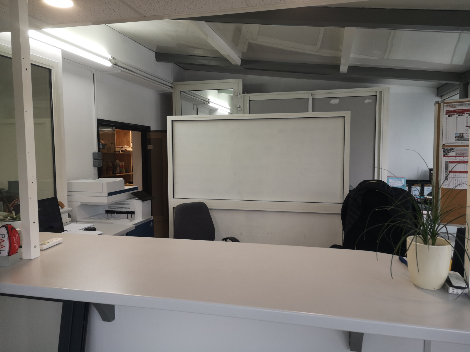 Image_5, Local d'activite, Contes, ref :950