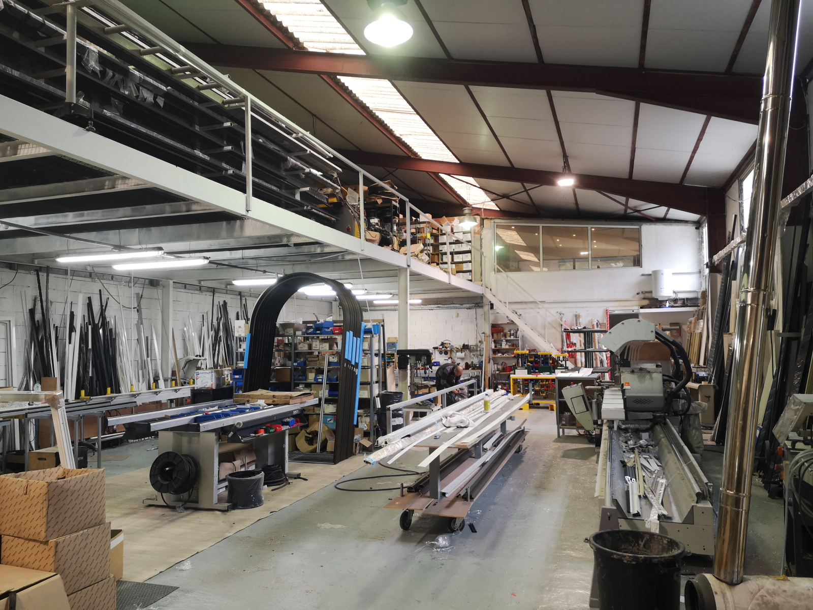 Image_1, Local d'activite, Contes, ref :950