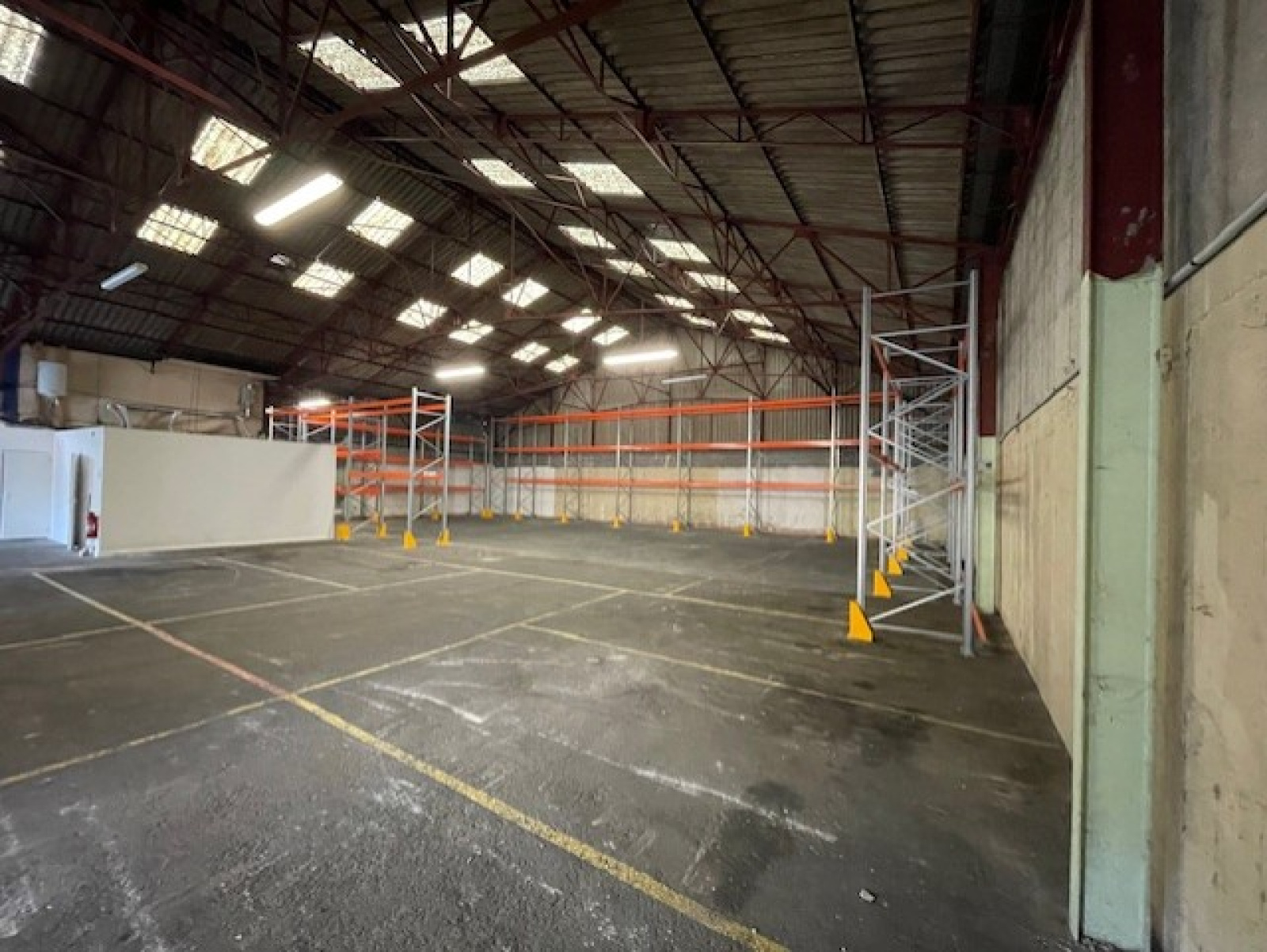 Image_2, Entrepot, La Trinité, ref :707