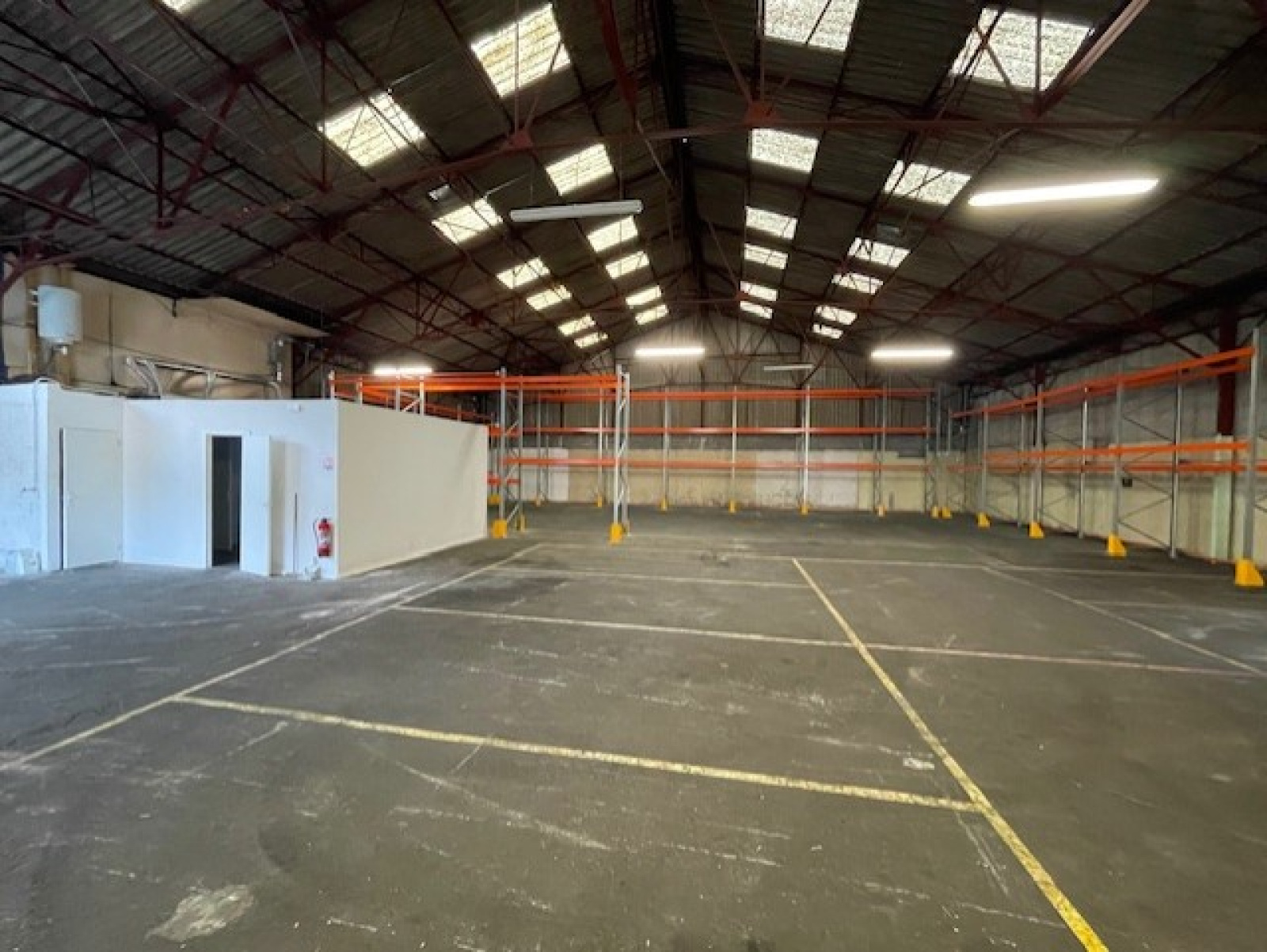 Image_1, Entrepot, La Trinité, ref :707