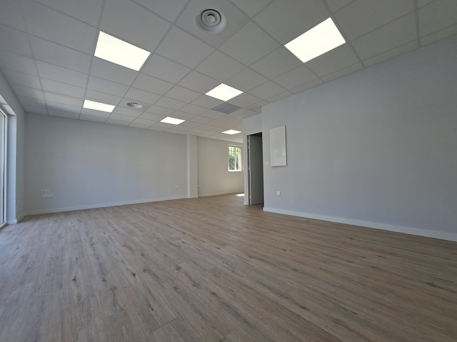 Image_5, Local commercial, Mandelieu-la-Napoule, ref :1110
