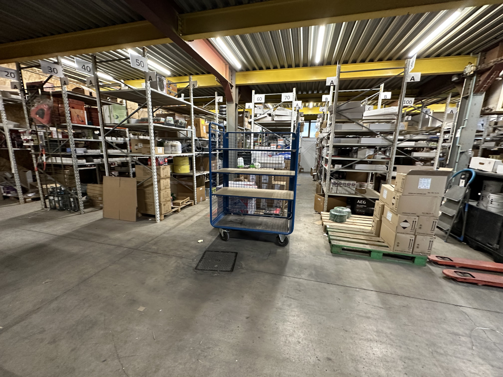 Image_2, Entrepot, Colomars, ref :636