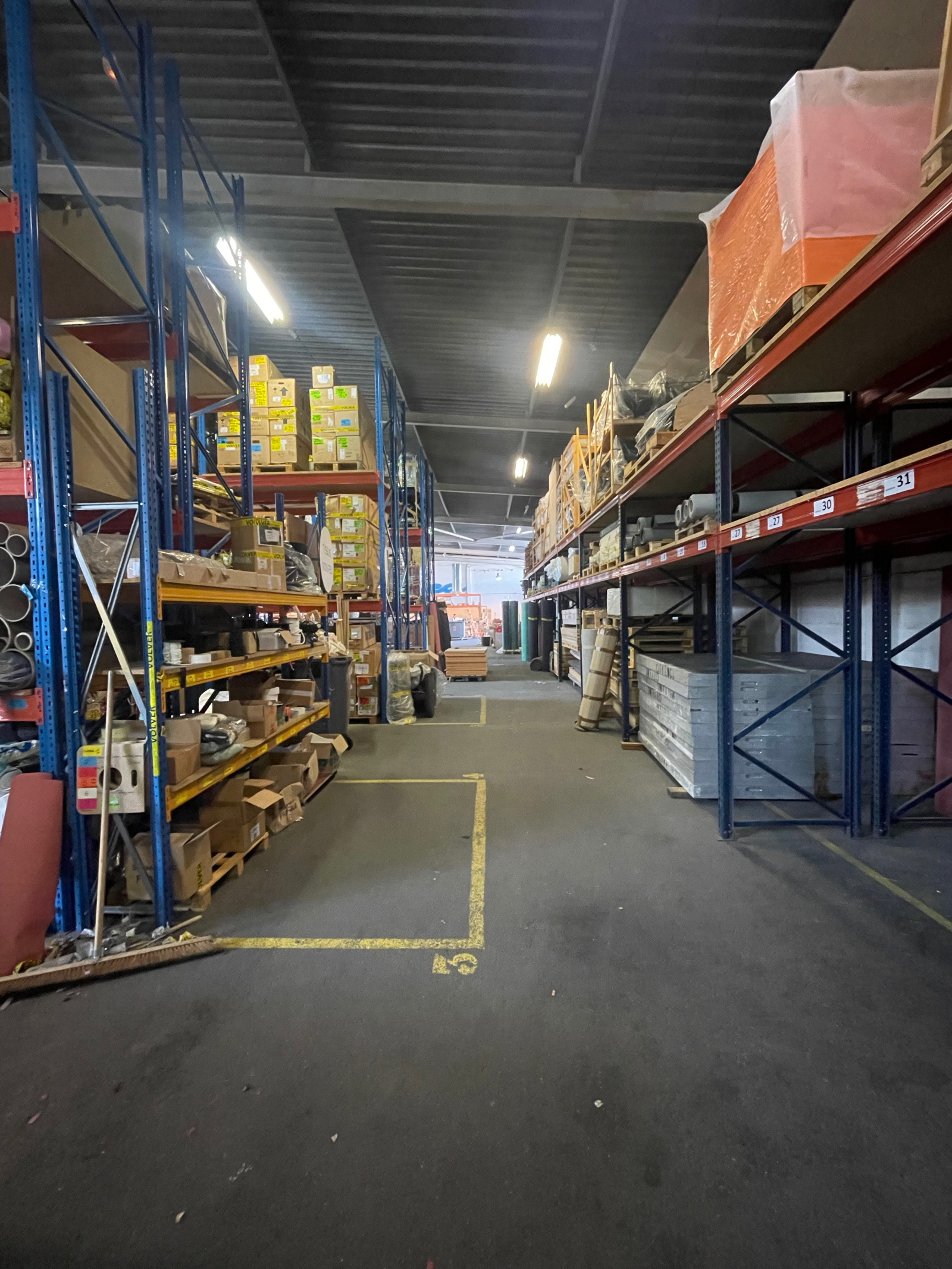 Image_6, Entrepot, Carros, ref :948