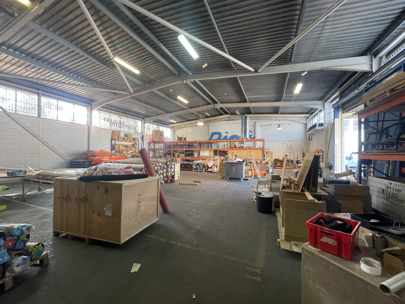 Image_2, Entrepot, Carros, ref :948