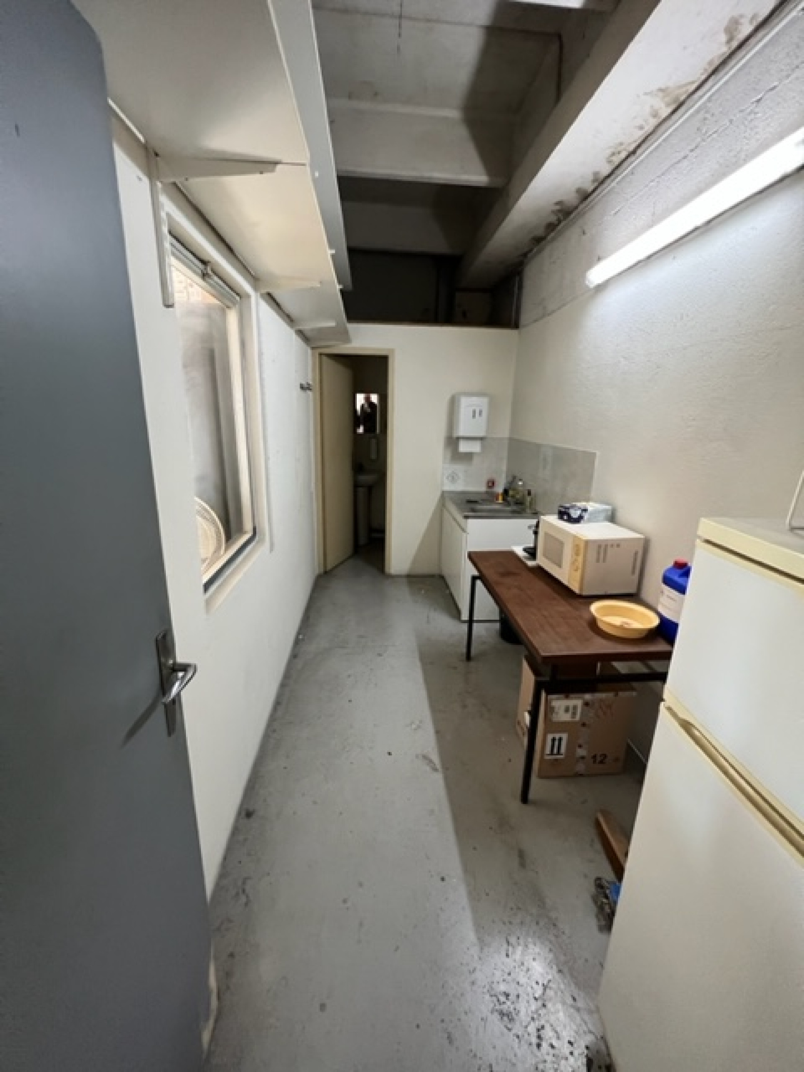 Image_4, Entrepot, Saint-Laurent-du-Var, ref :546