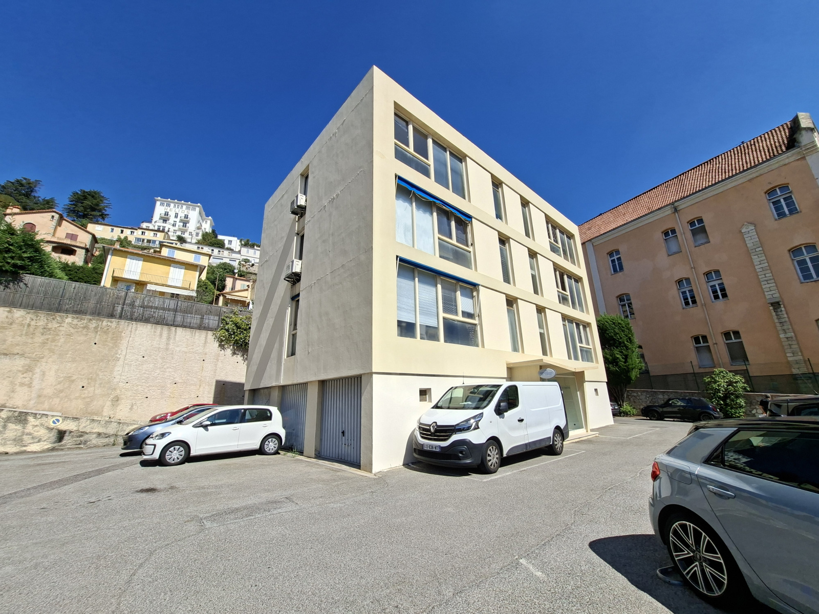 Image_2, Bureaux, Grasse, ref :1113
