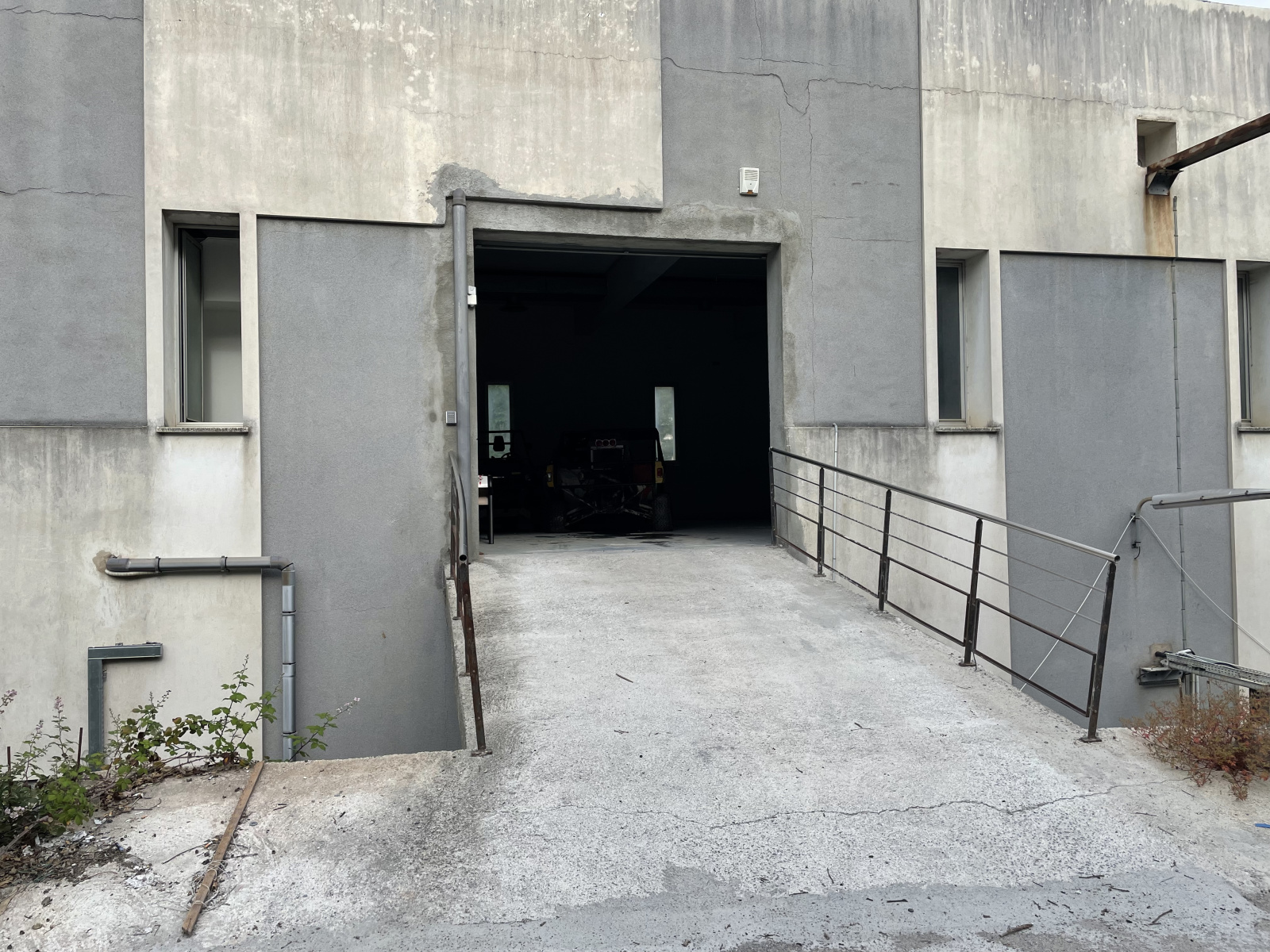 Image_4, Local d'activite, Vence, ref :470