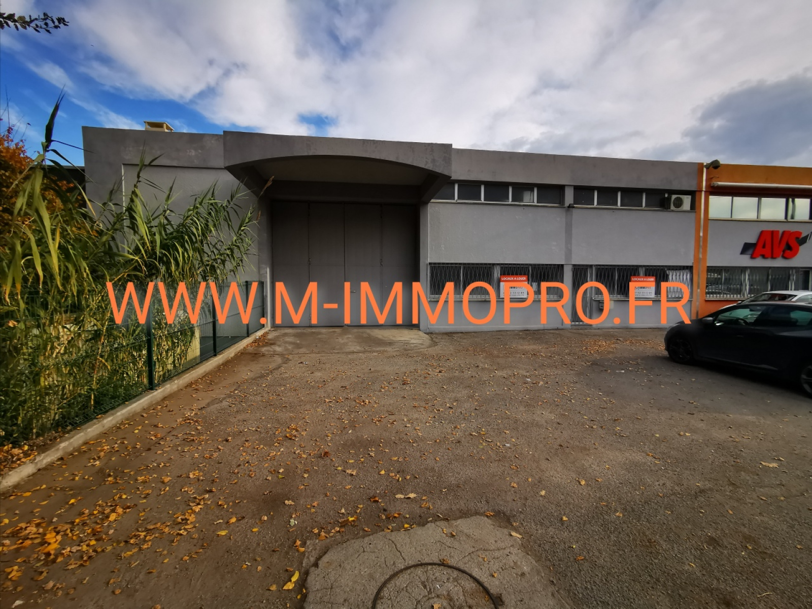 Image_1, Entrepot, Saint-Laurent-du-Var, ref :256