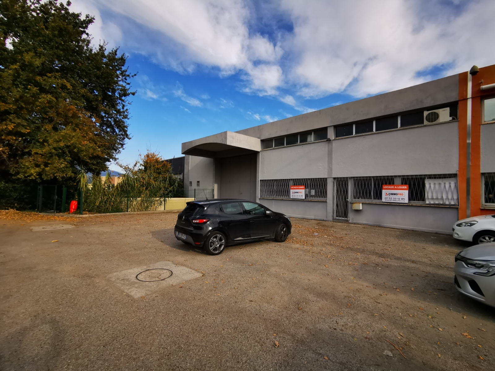 Image_2, Entrepot, Saint-Laurent-du-Var, ref :256