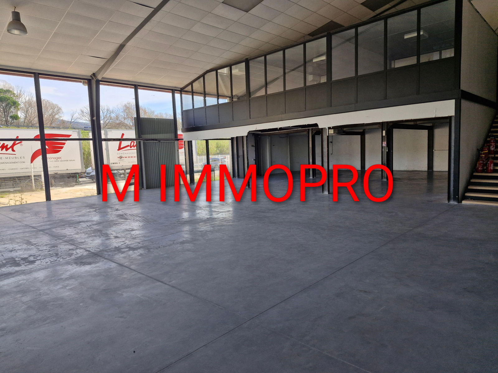 Image_1, Local commercial, Fréjus, ref :898