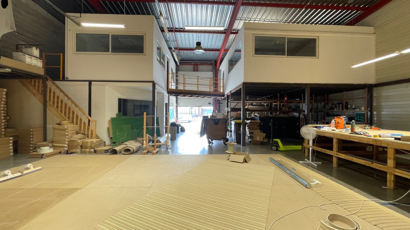 Image_3, Local d'activite, Le Muy, ref :936