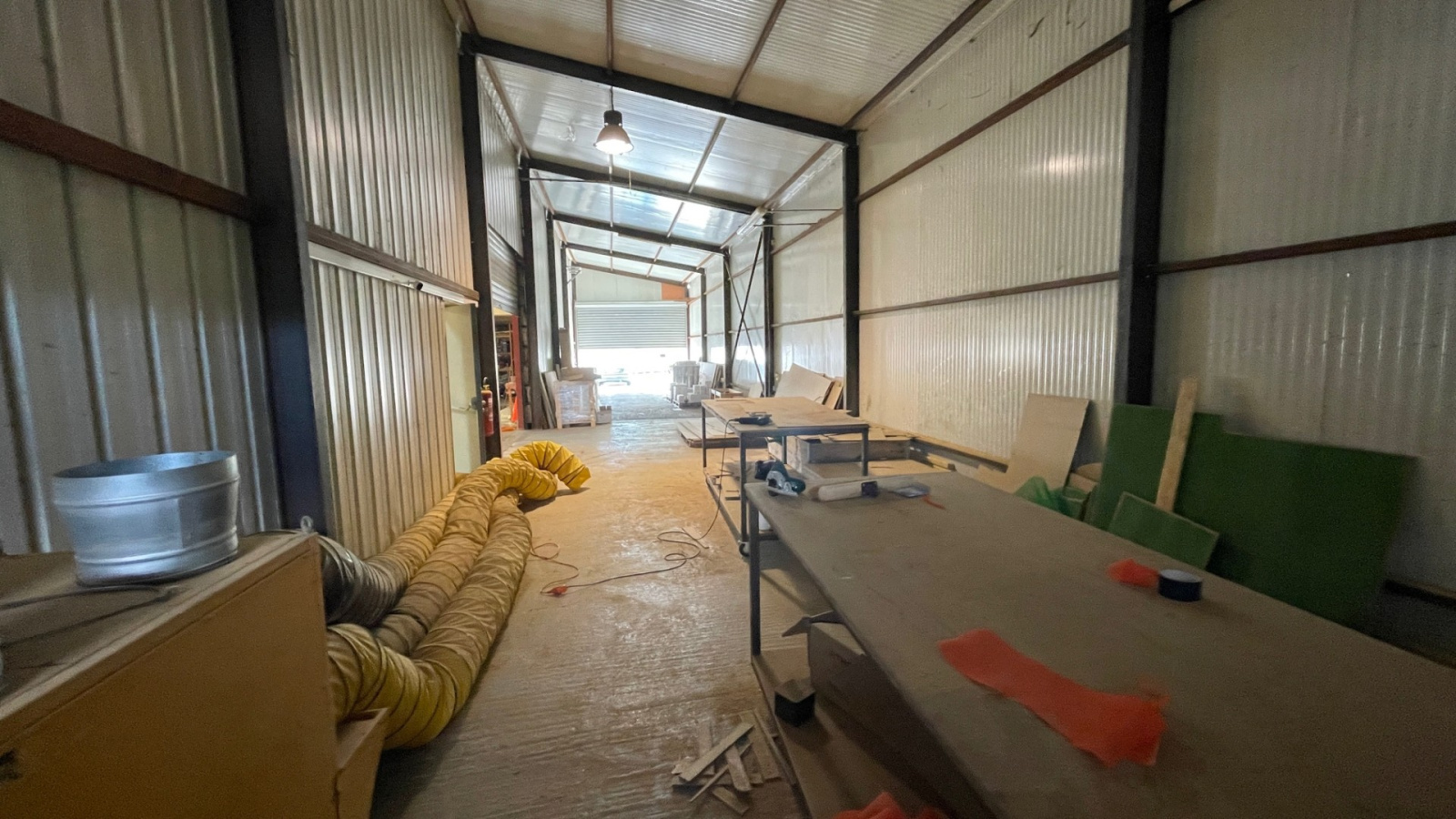 Image_7, Local d'activite, Le Muy, ref :936