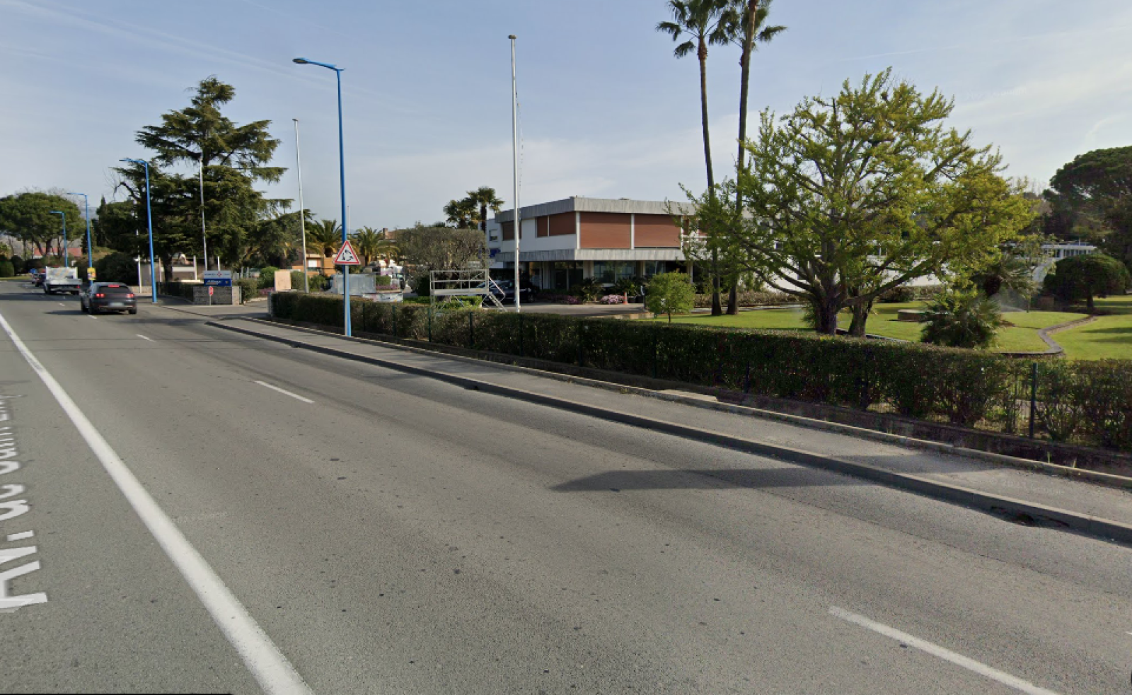 Image_2, Local d'activite, Mandelieu-la-Napoule, ref :610